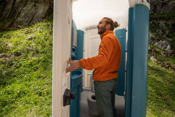 Affordable portable toilet rental in Jennings, MO
